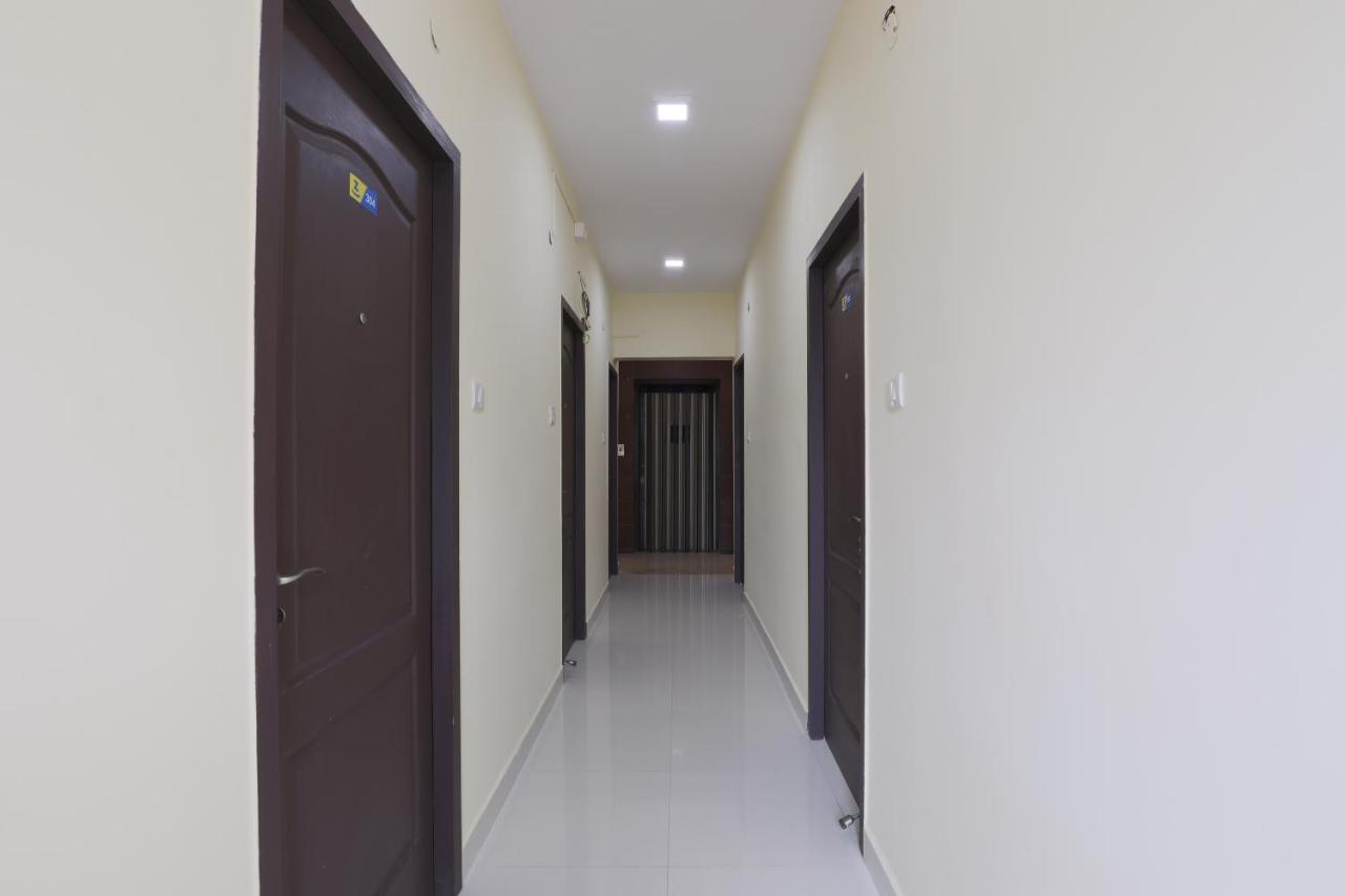 Green Tree Hotel-Near Vfs Global And Ramee Mall Τσενάι Εξωτερικό φωτογραφία